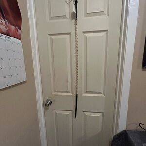 Discovery Gold  and black chain belt with shiny gold tone buckle -42"